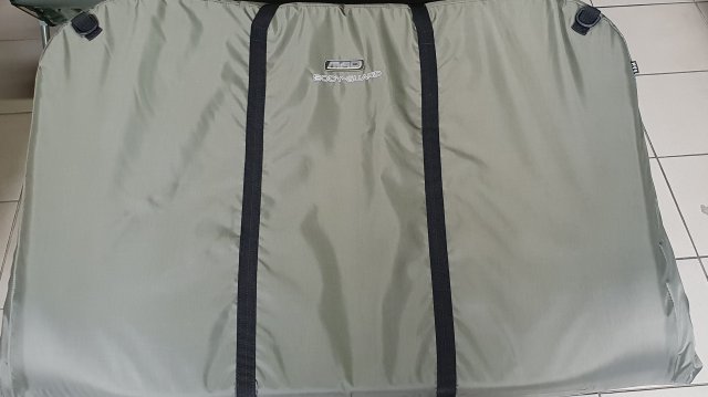 MAD Unhooking mat bodyguard